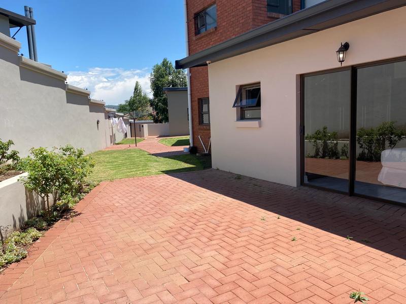 5 Bedroom Property for Sale in Queenstown Eastern Cape